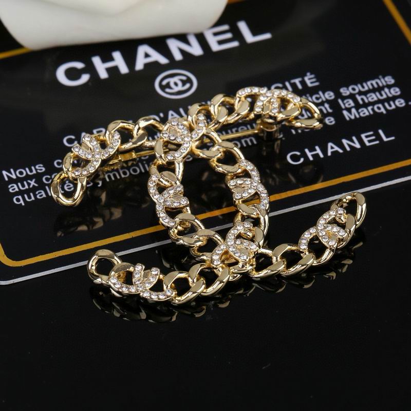 Chanel Brooch 02yxs84